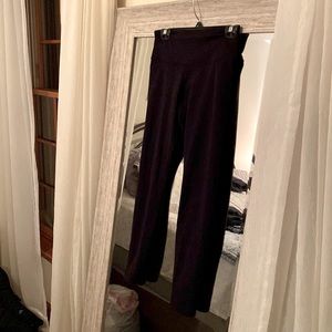 Black - above the ankle lulu lemon leggings